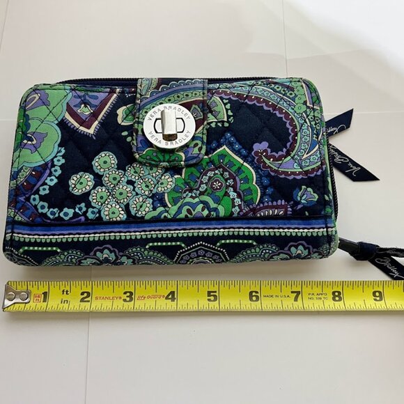 Vera Bradley Retired Rhythm and Blues Turn Lock Style Clutch Wallet Quilted - Picture 6 of 6